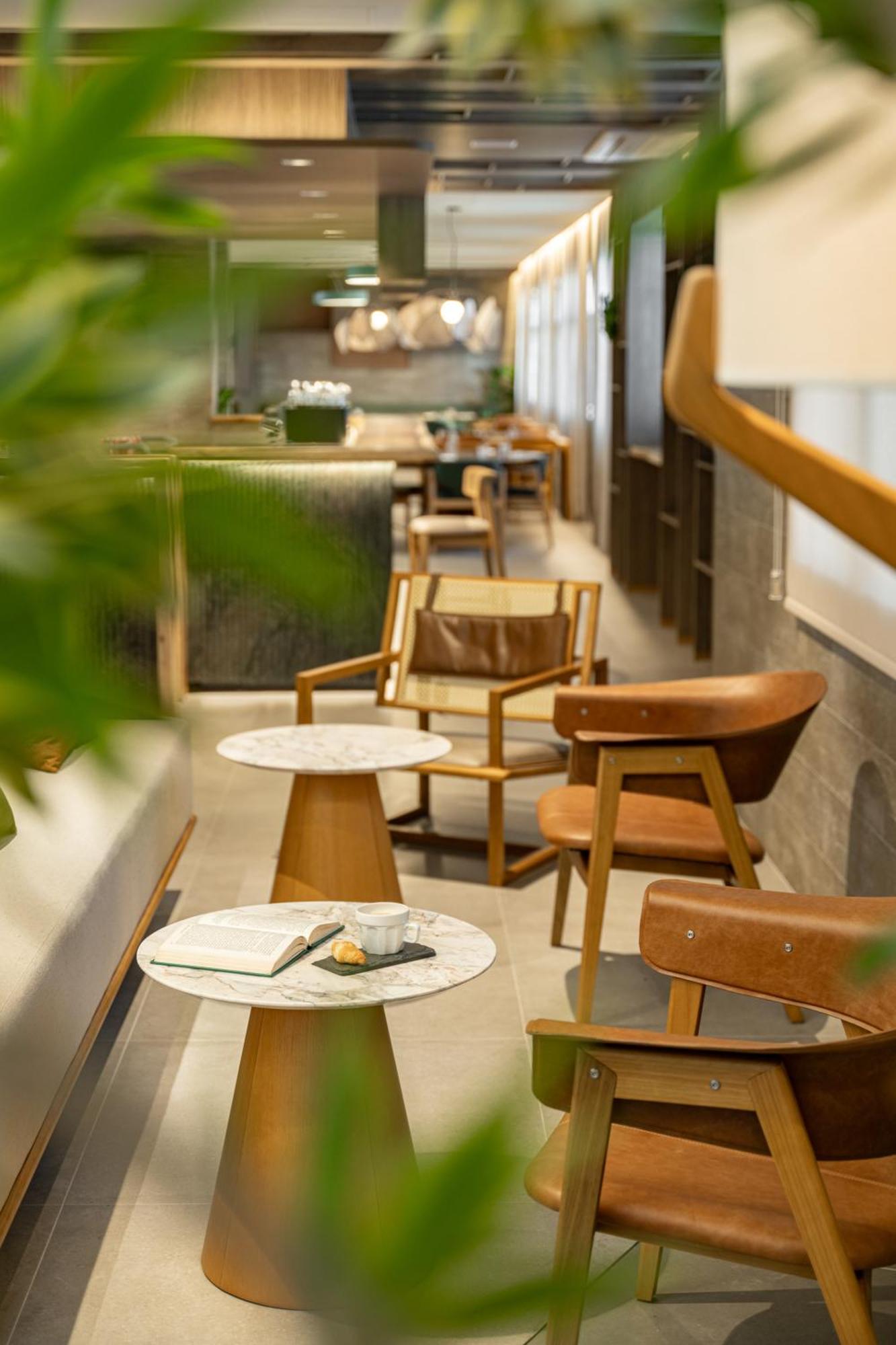 Intercity Porto Alegre Aeroporto Екстер'єр фото